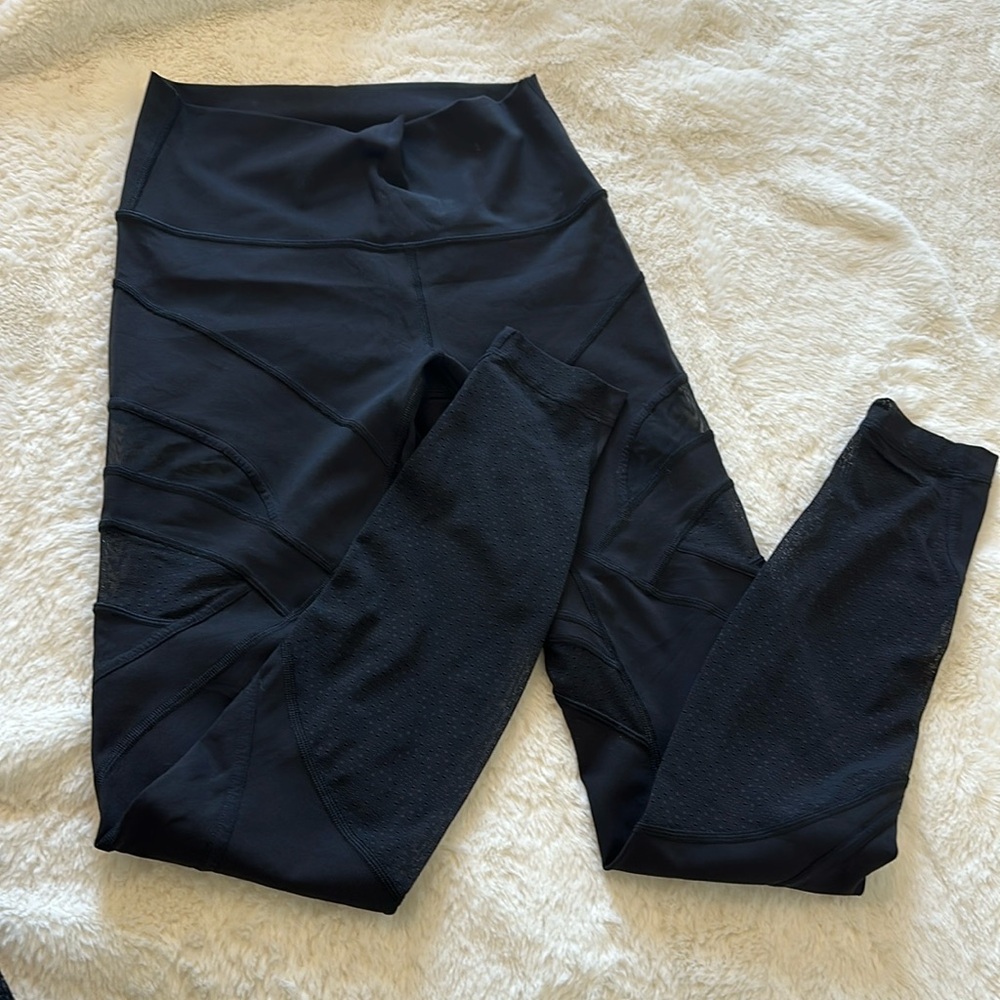 Brand new without tag Lululemon wonder under leggings
